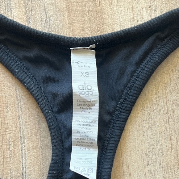 Alo Ribbed Bra - Picture 3 of 4